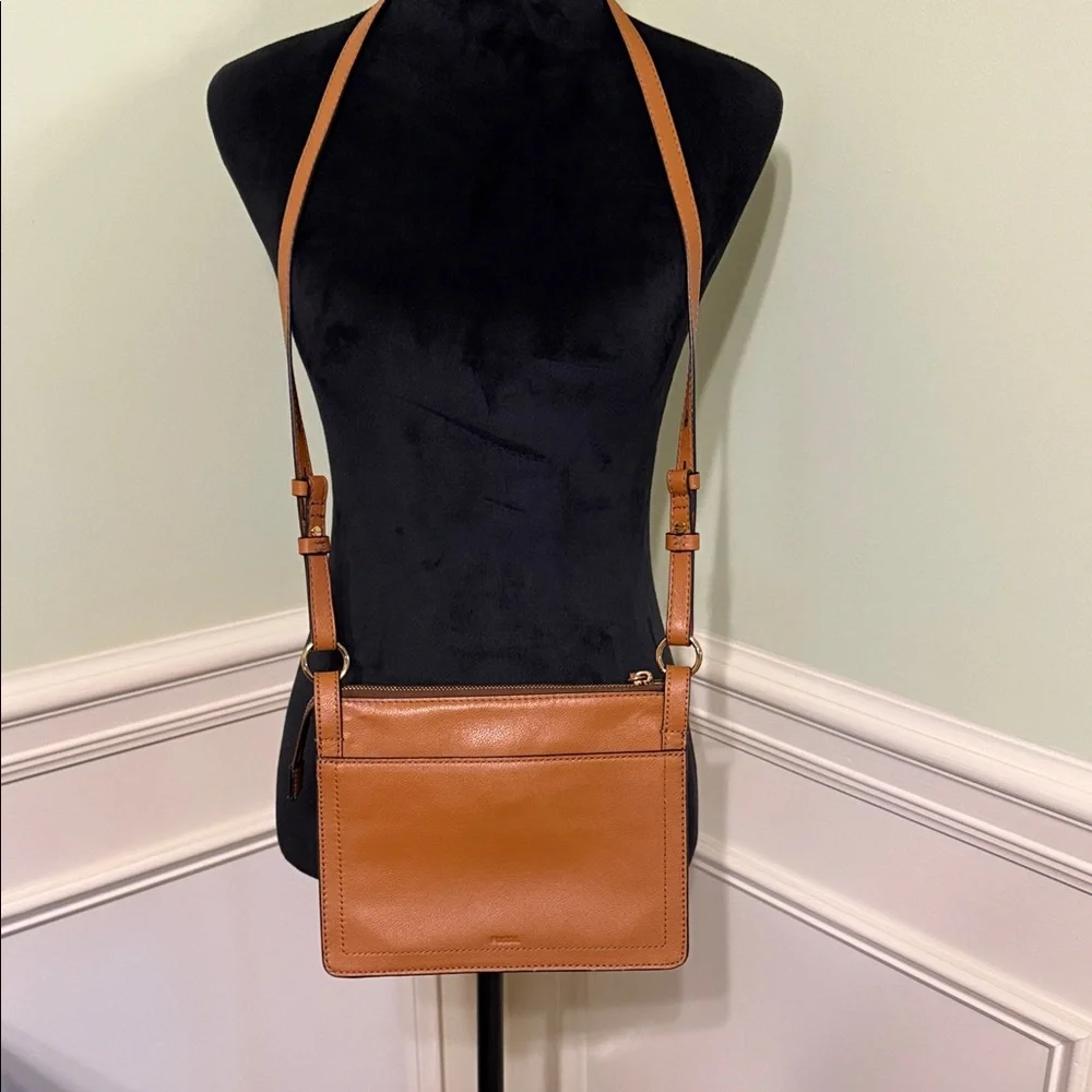Fossil cowhide leather